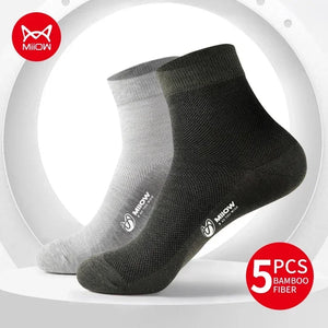 Lot de 5 paires de chaussettes homme en fibre de bambou antibactériennes "MiiOW - MQL2B28368", couleurs gris et noir, présentées sur fond blanc. Marque MiiOW.