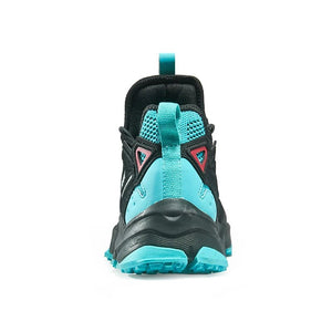 Vue arrière des chaussures Rax running homme légères noires/bleues, mesh respirant, semelle texturée, tirant au talon.