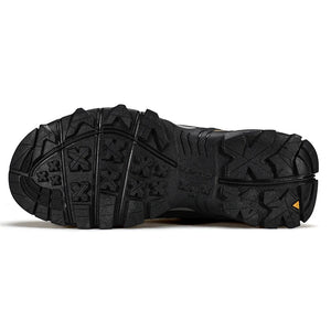 A single Humtto - HT-250366A mid-top randonnée/bottine d'expédition pour homme, gris et noir, antidérapant, protection splash-proof, maintien cheville, lacets, logo Humtto latéral et languette, sur fond blanc.