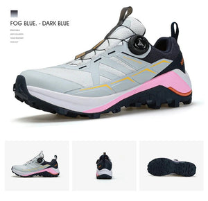 Chaussures de trail Humtto "RKT Explosive force" pour femmes, blanches et grises, avec semelle noire, accents jaunes et roses, laçage à bouton tournant et technologie Event® Dynamic Waterproof.