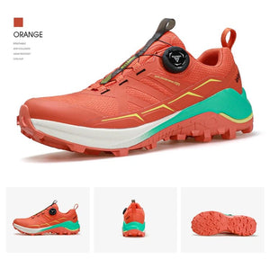 Chaussures de trail Humtto "RKT Explosive force" pour femmes, blanches et grises, avec semelle noire, accents jaunes et roses, laçage à bouton tournant et technologie Event® Dynamic Waterproof.