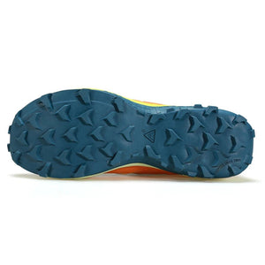 Les chaussures de trail Humtto RKT Explosive Force pour homme sont dotées de la technologie eVent® Dynamic Waterproof, de semelles robustes et d'un système de laçage rapide - des chaussures imperméables homme idéales pour le confort et la performance dans toutes les aventures.