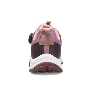 La chaussure de trail/course Humtto "HT-120045B" pour femmes présente une tige en maille rose et violette, une semelle épaisse, une protection contre les éclaboussures et un système de laçage twist-lock, alliant confort élégant et fonctionnalité.
