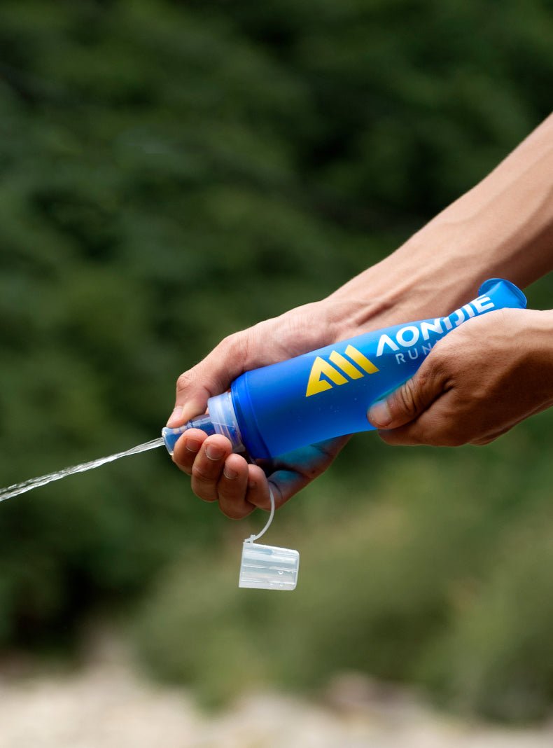 Flasque à eau simply sans BPA avec valve à morsure molle "Aonijie - SD30" - Planète Rando
