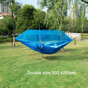 Hamac de couchage suspendu en toile de parachute avec moustiquaire "Cuoretour - Hammock Gear" - Planète Rando