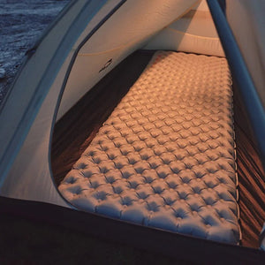 Matelas gonflable ultralight et confortable 8cm 3 saisons pour le bivouac et camping R - value 3.2 jusqu'à - 5°C à partir de 590g "Naturehike - NCTR Air CNK2450WS012" - Planète Rando