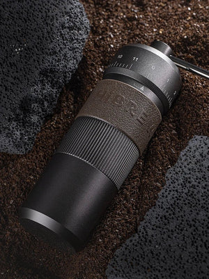 Moulin à café manuel avec 11 niveaux de réglage en aluminium, capacité de 22g '"HiBREW - Grinder G4B" - Planète Rando