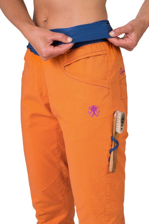 Pantalon de randonnée et d'escalade coupe étroite avec genoux préformés pour femme "Rafiki − MASSONE" - Planète Rando