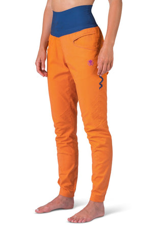 Pantalon de randonnée et d'escalade coupe étroite avec genoux préformés pour femme "Rafiki − MASSONE" - Planète Rando