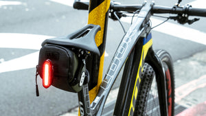 Pochette de selle / sacoche de selle étanche pour vélo, gravel, VTT 600ml à 1,3L "ULAC - PB6" - Planète Rando