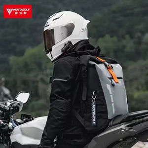 Sac à dos de moto/vélo étanche et réfléchissant 20L "Motowolf - MDL0716" - Planète Rando