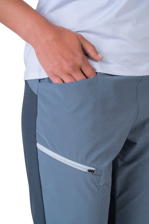 Short de randonnée / trail avec technologie AFT Tech Stretch Unisexe "Hannah − TORRES" - Planète Rando