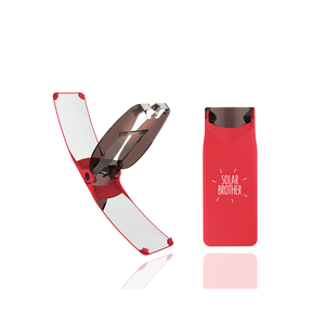 Briquet Solaire ultralight 12gr "Solar Brother - Suncase Gear" - Rouge | Planète Rando