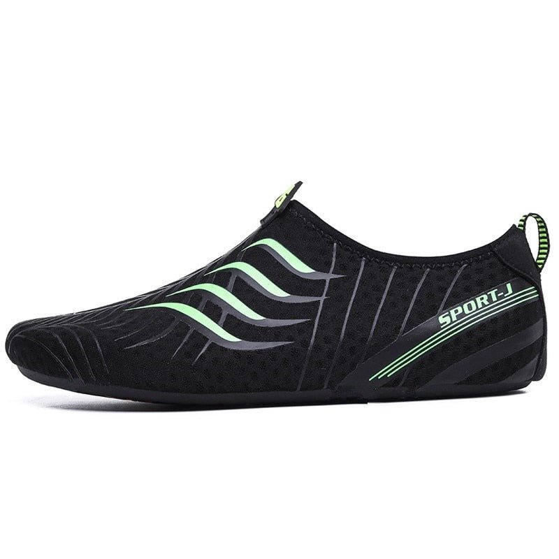 Chaussures d'eau plates à séchage rapide pour la plage et la natation "Maijon - Sport series" - Noir-vert / 35 | Planète Rando