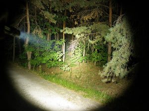 Lampe de poche tactique à lumière LED 1200 lumens Cree XPL HI "Sofirn - SP31-V2.0" - | Planète Rando