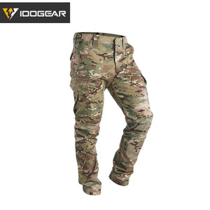 Le pantalon tactique IDOGEAR "IG-PA3204" pour missions et airsoft offre un design camouflage avec poches accordéon pour plus de rangement.