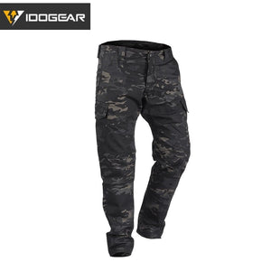Le pantalon tactique IDOGEAR "IG-PA3204" pour missions et airsoft offre un design camouflage avec poches accordéon pour plus de rangement.