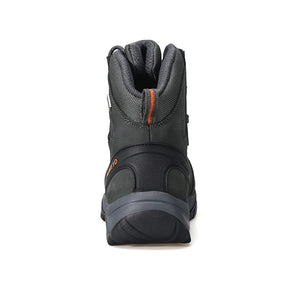Les "HUMTTO - 230914A" sont des bottines d'alpinisme pour homme avec semelle grise, œillets métalliques, cuir véritable et logo "HUMTTO" orange, offrant une protection 100% imperméable pour la randonnée.