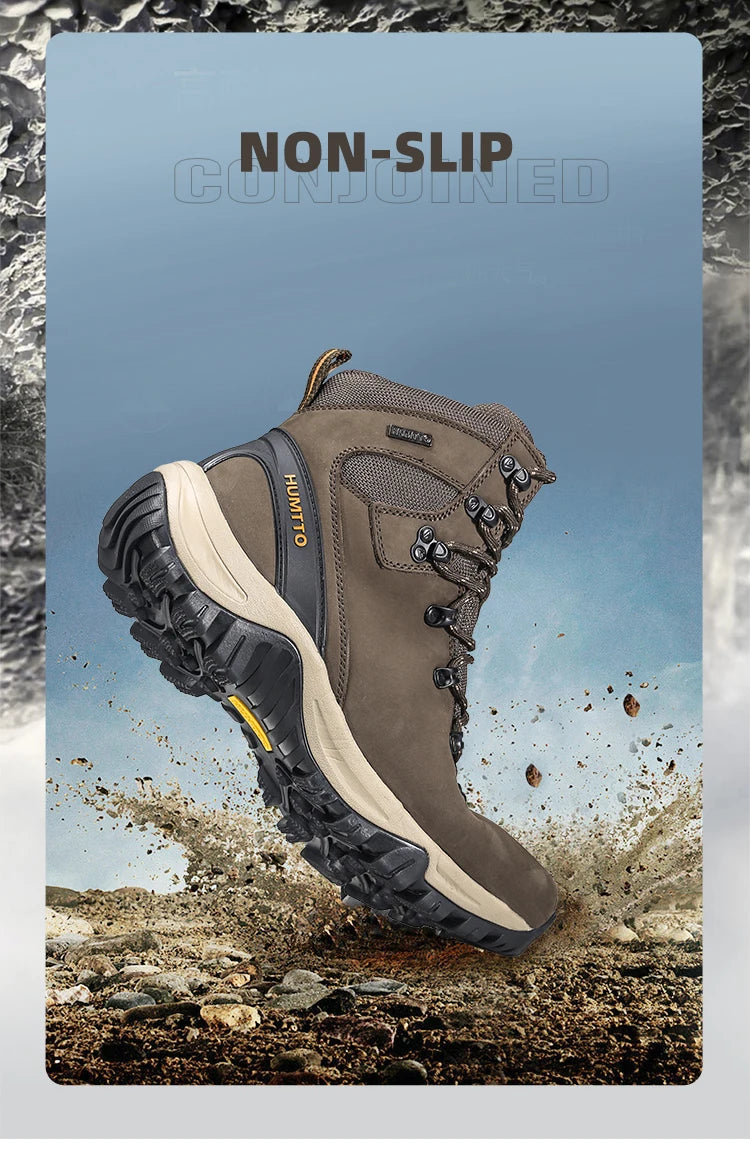 Les "HUMTTO - 230914A" sont des bottines d'alpinisme pour homme avec semelle grise, œillets métalliques, cuir véritable et logo "HUMTTO" orange, offrant une protection 100% imperméable pour la randonnée.