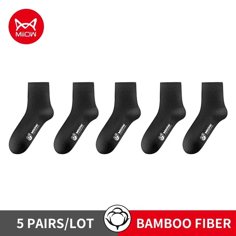 Lot de 5 paires de chaussettes homme en fibre de bambou antibactériennes "MiiOW - MQL2B28368", couleurs gris et noir, présentées sur fond blanc. Marque MiiOW.