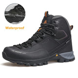 Humtto "HT-240783A" chaussures de randonnée high-top 100% imperméables pour homme, avec semelle robuste, empiècements en mesh et bout renforcé, exposées sur fond blanc. Logo Humtto en haut à gauche.