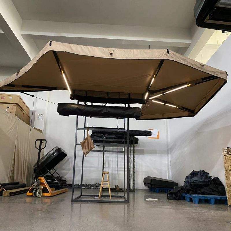 Auvent 270° pour voiture, SUV, 4x4 ou van en tissu oxford 600D résistant & imperméable anti - UV “Planète Rando – Aurora 270” - Planète Rando