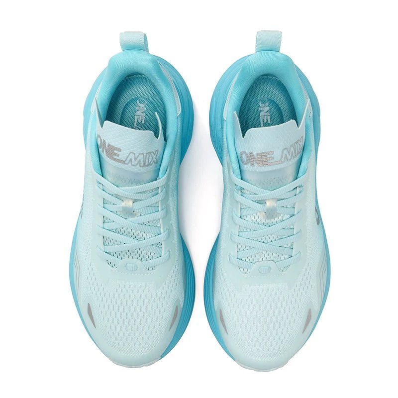 Chaussures de course d'athlétisme et sports en salle pour femme "ONEMIX - 24665" - Planète Rando