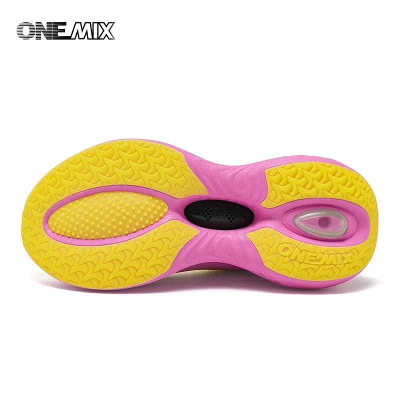 Chaussures de course d'athlétisme et sports en salle pour femme "ONEMIX - 24665" - Planète Rando