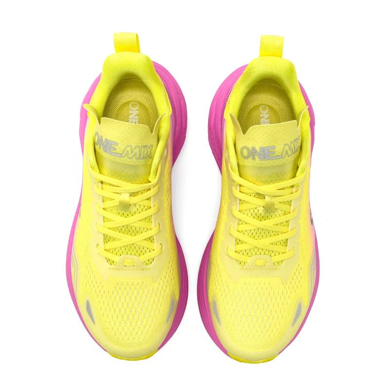 Chaussures de course d'athlétisme et sports en salle pour femme "ONEMIX - 24665" - Planète Rando