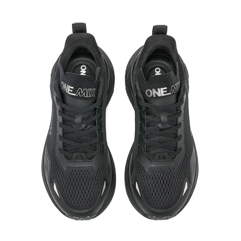 Chaussures de course d'athlétisme et sports en salle pour homme "ONEMIX - 24665" - Planète Rando