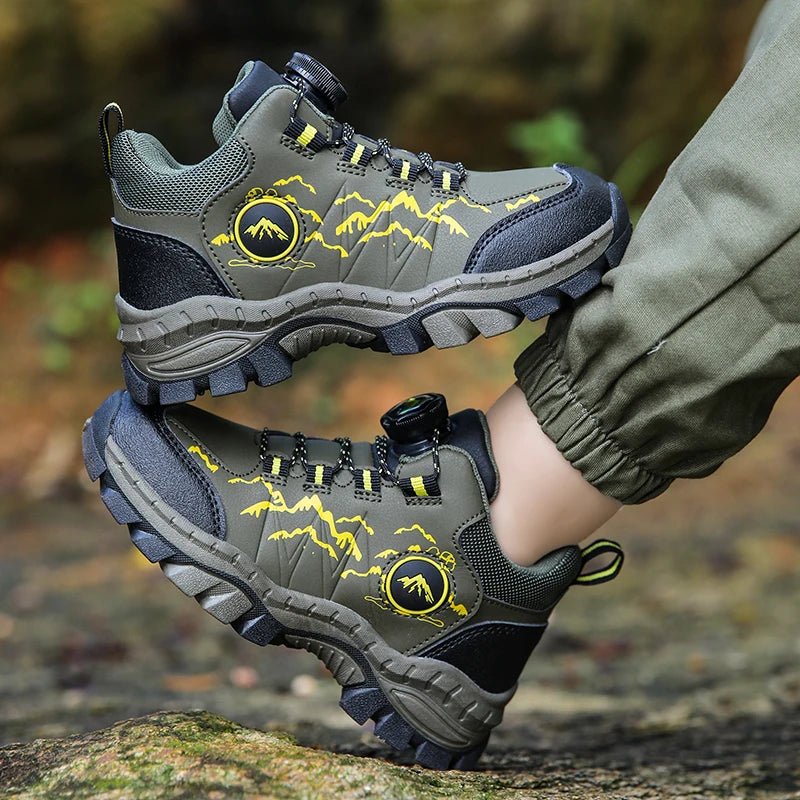 Chaussures de randonnée avec renfort antidérapants pour enfants "BOELOKTH - Hiking cramp" - Planète Rando