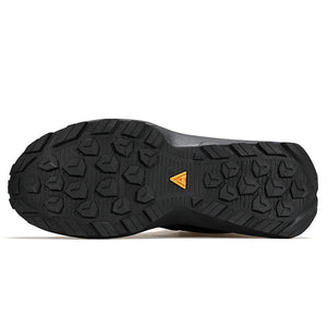 Les chaussures de randonnée mid-top pour homme "HUMTTO - HT-250818A", dotées de la technologie Static Waterproof, d'un soutien élevé de la cheville, d'une semelle texturée et d'un système de laçage rapide bouton rotatif, sont affichées sur un fond blanc.