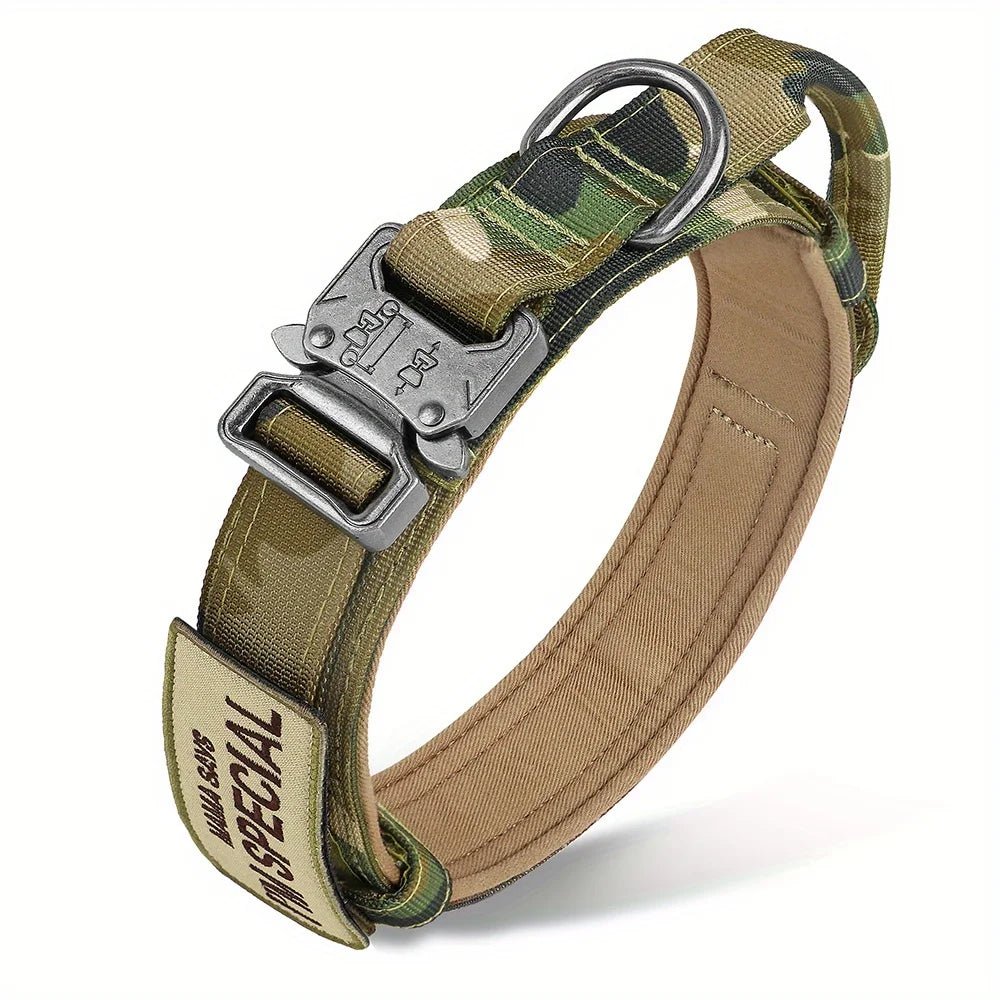 Colliers tactiques robustes pour chiens avec poignée "PETRAVEL - Tactical dog collar" - Planète Rando