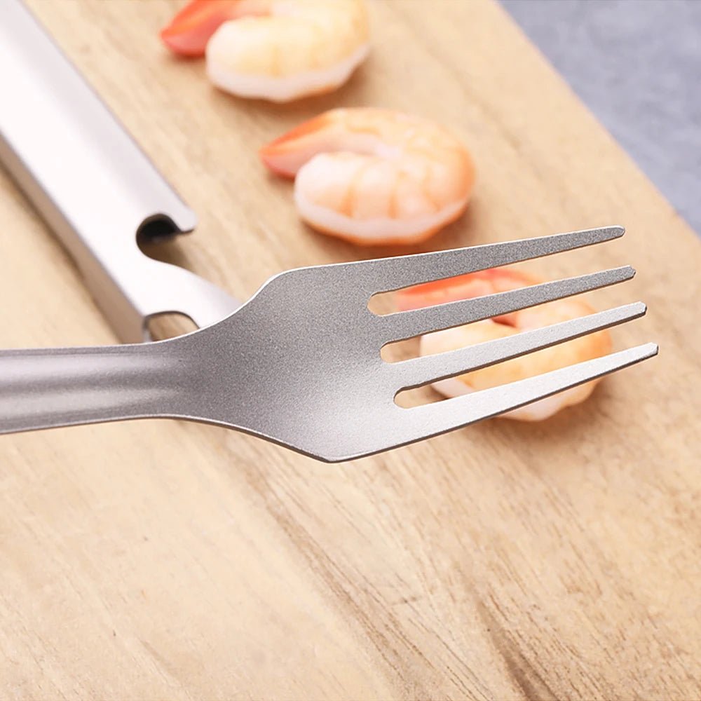 Ensemble de couverts en titane 4 en 1 "Tomshoo - 4 - in - 1 cutlery set" - Planète Rando