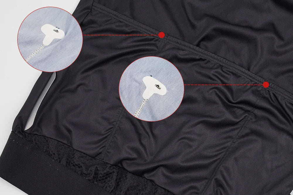 Le maillot de cyclisme unisexe à manches longues blanc DAREVIE "DVJ187" est doté d'une protection UV-SPF30+/SPF50+, d'une fermeture éclair sur le devant, de logos discrets, d'un tissu respirant et de manches en maille 3D pour plus de confort. Montré sur un fond uni.