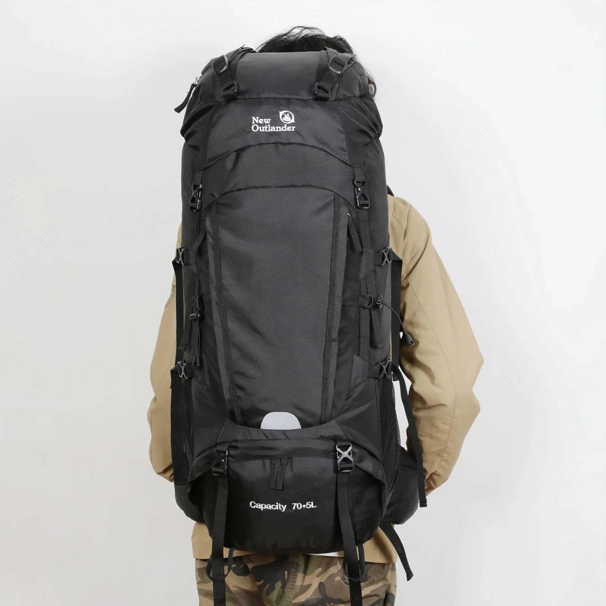 Sac à dos grande randonnée avec housse de pluie 2kg "New Outlander - 75L" - Planète Rando