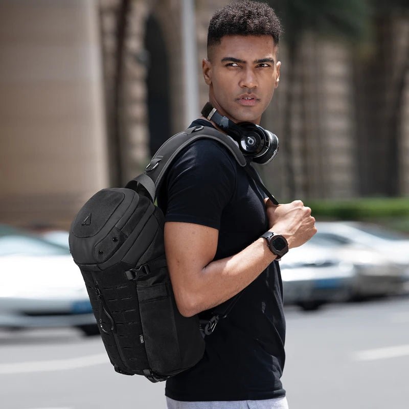 Sac bandoulière tactique et imperméable "OZUKO - Tactical Messager" - Planète Rando