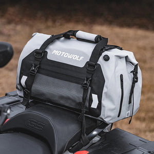Sacoche de selle arrière de moto / vélo de 40L à 90L "MotoWolf - MTW Series" - Planète Rando