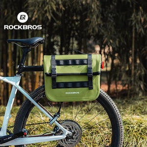 Sacoche de vélo multifonctionnelle 100% imperméable sur porte - bagage 15L "ROCKBROS - AS127" - Planète Rando