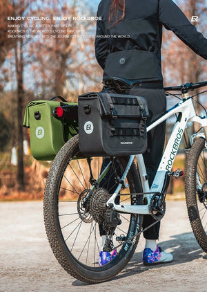 Sacoche de vélo multifonctionnelle 100% imperméable sur porte - bagage 15L "ROCKBROS - AS127" - Planète Rando
