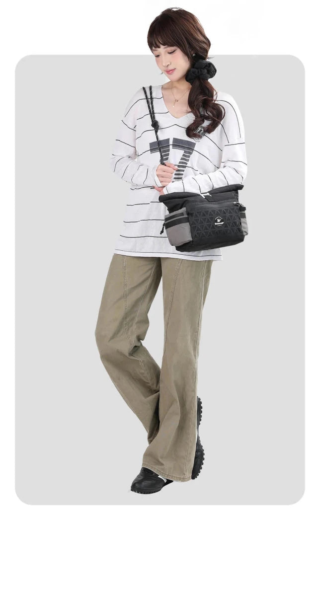 Sacoche / panier de guidon à fixation rapide avec housse de pluie 6,5L "Rhinowalk - Cosmopolis BCT0208" - Planète Rando