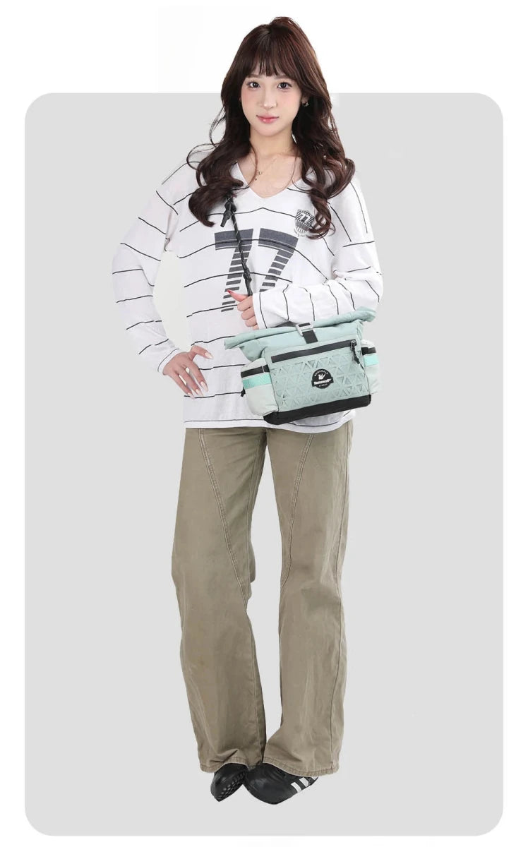 Sacoche / panier de guidon à fixation rapide avec housse de pluie 6,5L "Rhinowalk - Cosmopolis BCT0208" - Planète Rando