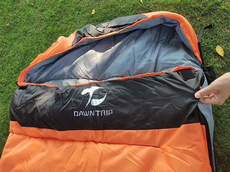 Sacs de couchage synthétique chauffant avec alimentation USB "DAWN TRIP - DM500" - Planète Rando