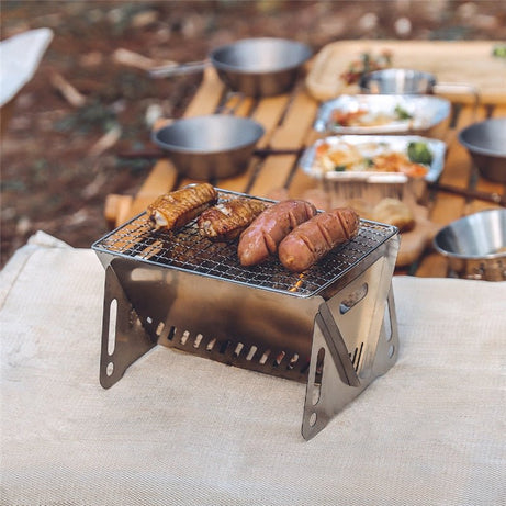 Barbecue de camping portable et pliable en acier inoxydable "Into - Grill BBQ" - | Planète Rando